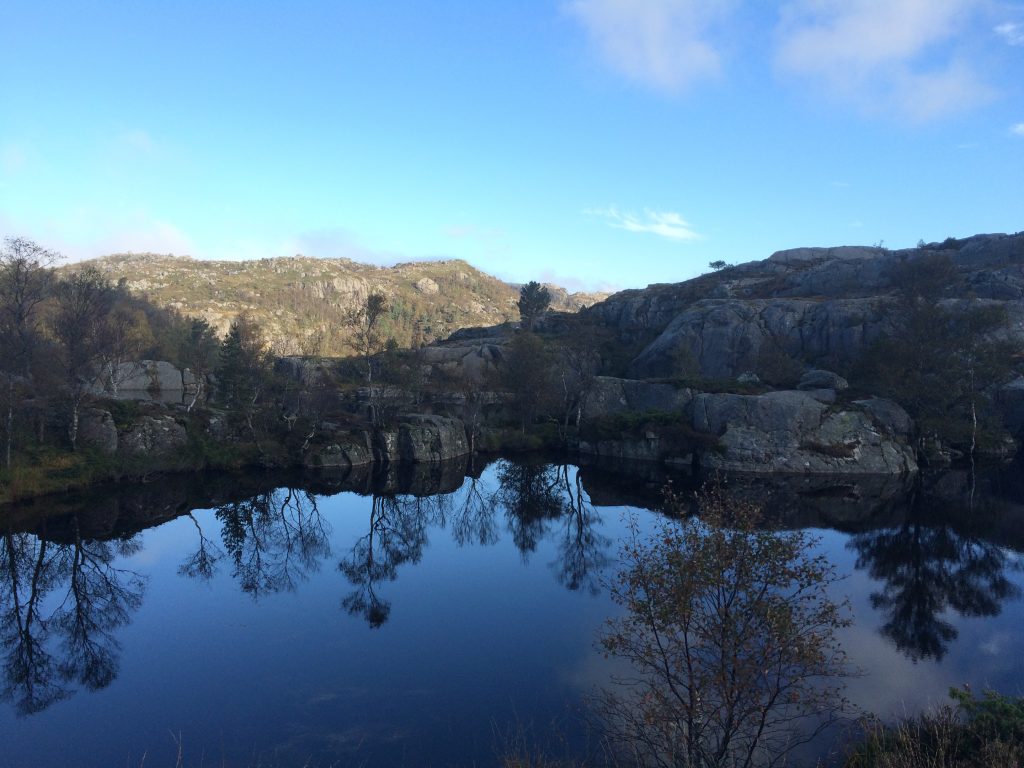 Preikestolen hike- still mirror water