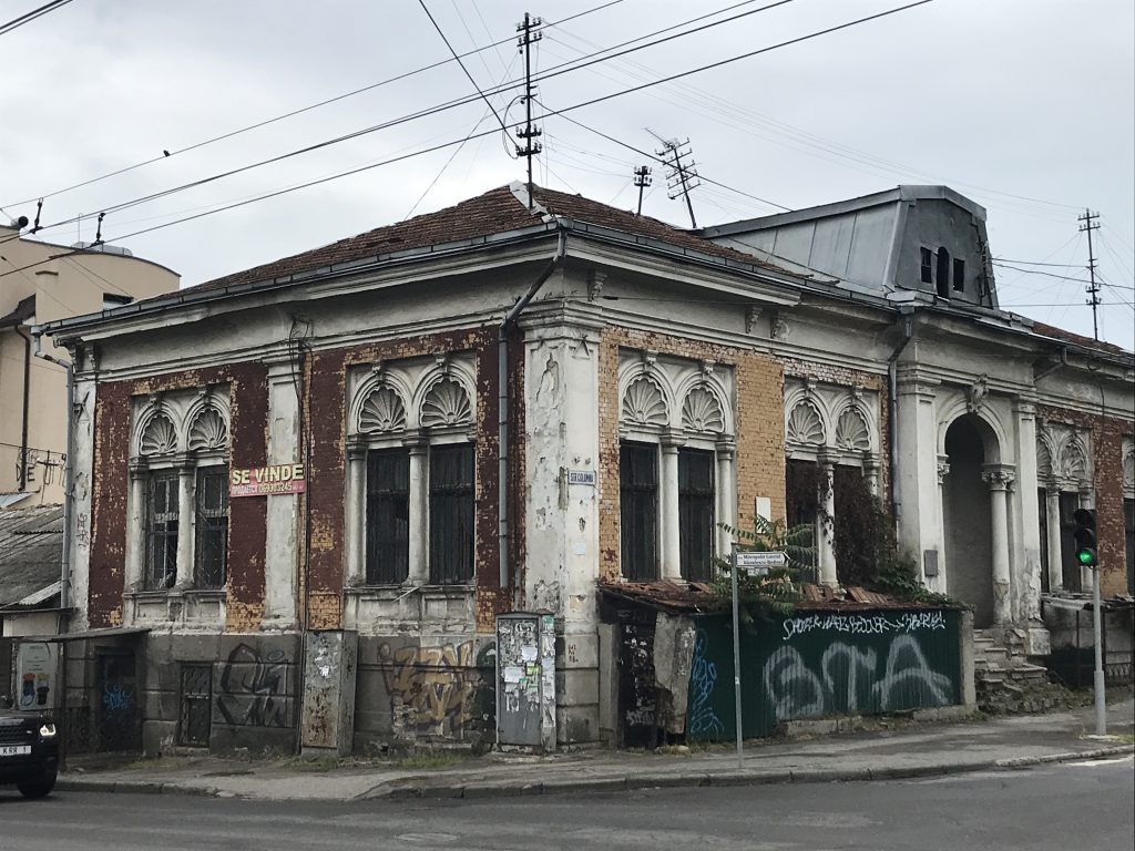 Decrepit Building in Chisinau