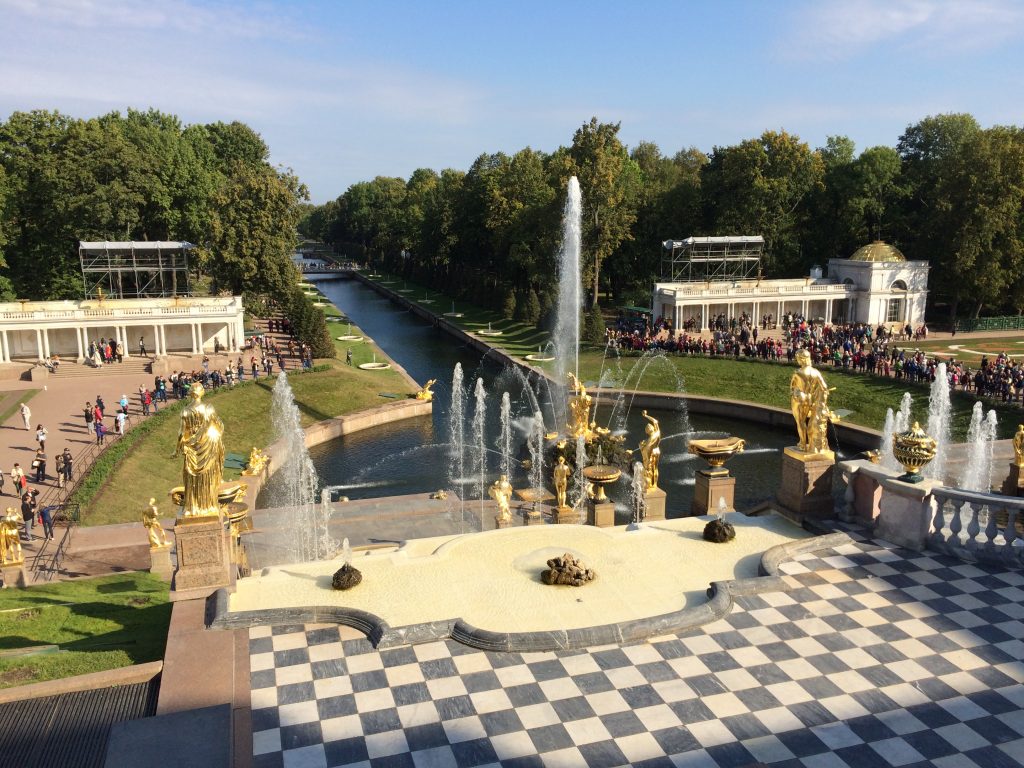 Peterof Palace and fountains