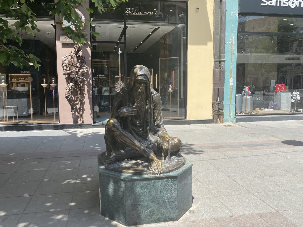 Statue of Beggar