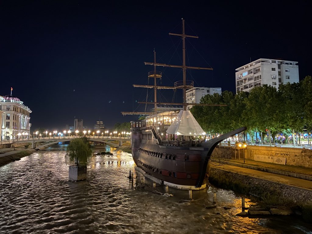 Night view of the boat hotel and Bridge of Civilizations