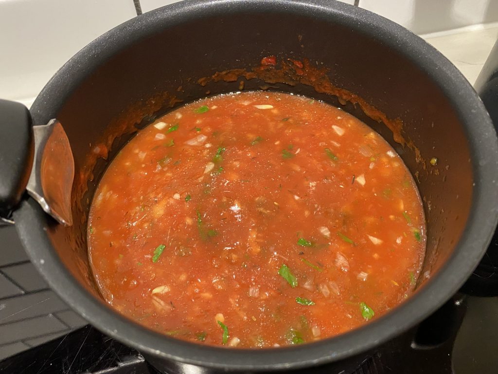 Preparing the tomato sauce mixture