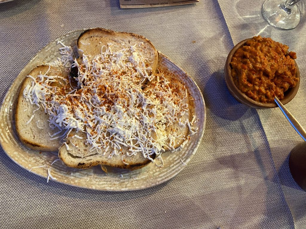 Cheese toast and adjvar, Restaurant Kajče